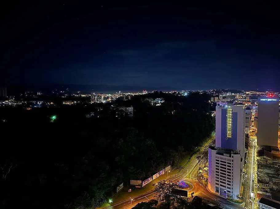 Jesselton Quay Area Kk City New Modern By Wj Homestay Kota Kinabalu Apartment
