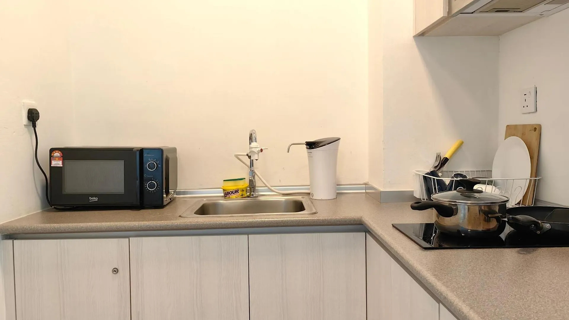 Jesselton Quay Area Kk City New Modern By Wj Homestay Kota Kinabalu Malaysia