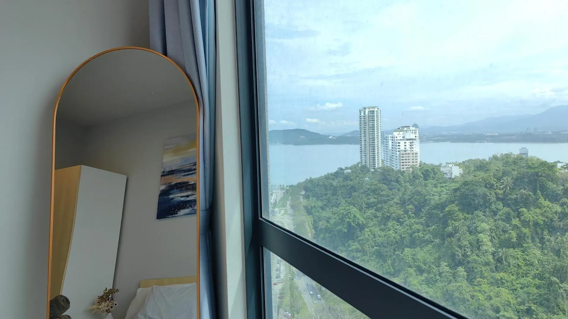 Jesselton Quay Area Kk City New Modern By Wj Homestay Kota Kinabalu Malaysia